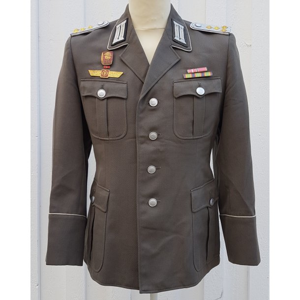 DDR, NVA Infantry Hauptmann Service Uniform - Other Countries ...